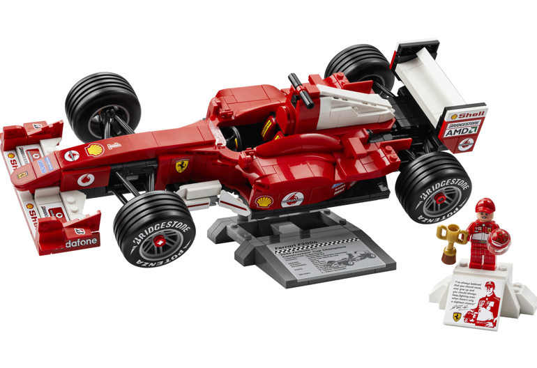Lego Icons Ferrari F2004 e Michael Schumacher